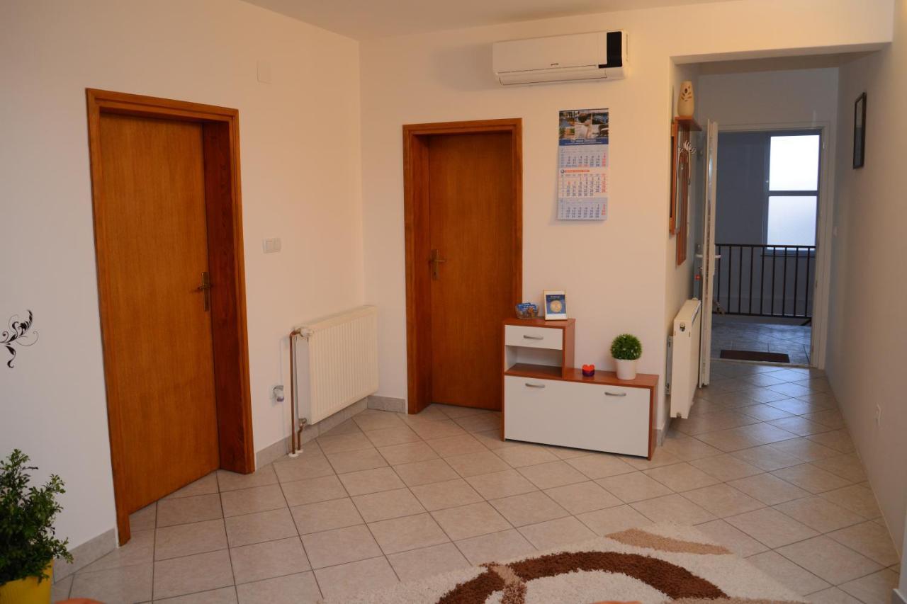 Apartmani Marin Zupanja Εξωτερικό φωτογραφία