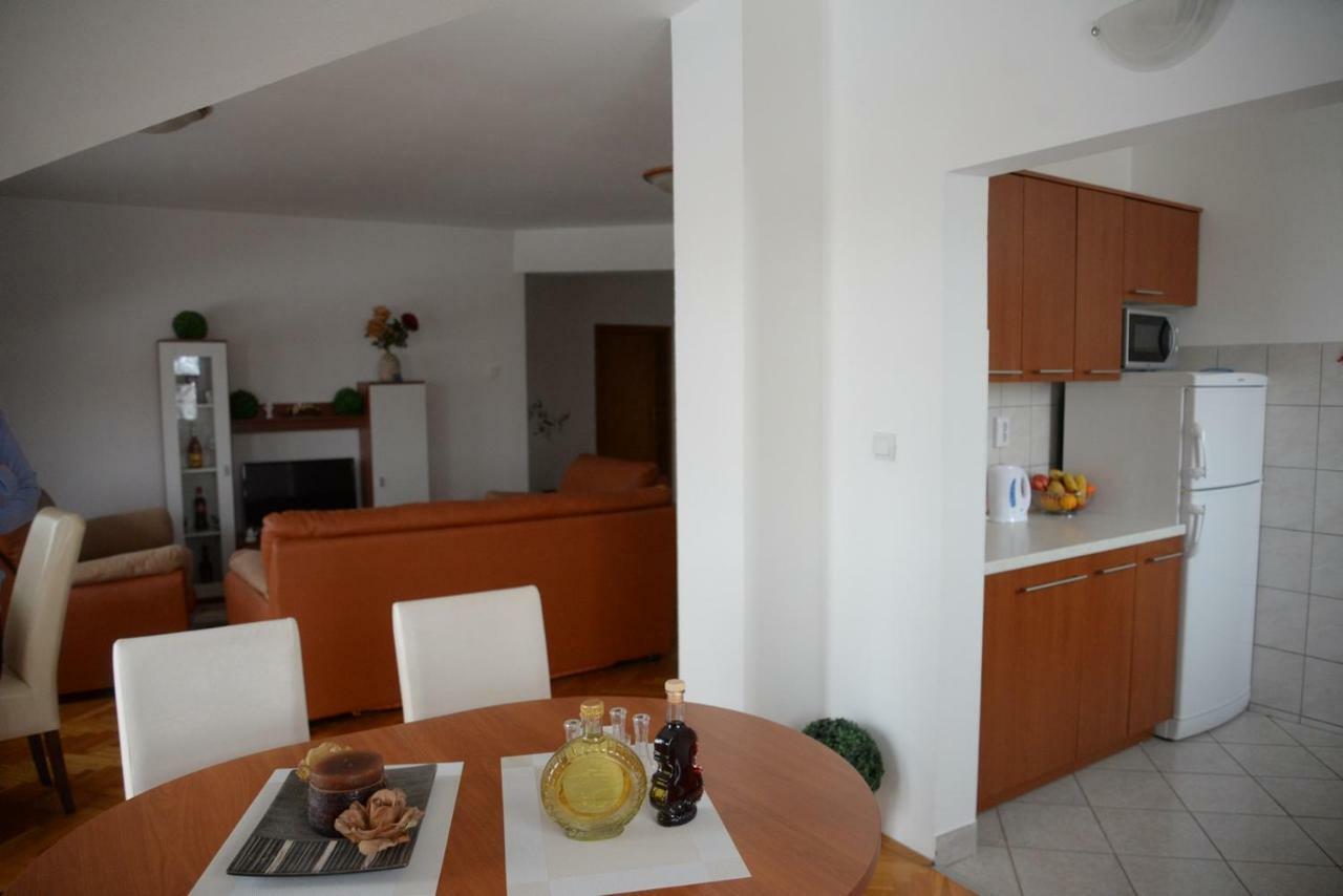 Apartmani Marin Zupanja Εξωτερικό φωτογραφία